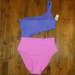 NWT AERIE Asymmetrical One Piece Monokini Cut Out Swimsuit Pink Purple Small